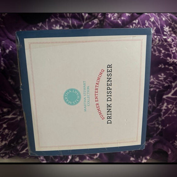 Martha Stewart veberage dispenser - Picture 5 of 6